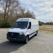 20241028_165404367_iOS