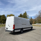 20241028_165434843_iOS